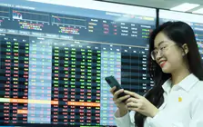 Cổ phiếu họ Vingroup đưa VN-Index tiến về mốc 1.800 điểm