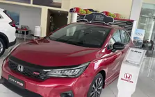 Thị trường ô tô 'nóng' trước tháng Ngâu: Có xe SUV giảm hơn 350 triệu
