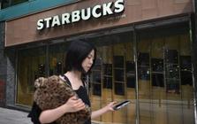 Trụ sở Starbucks Hàn Quốc bị cảnh sát ập vào khám xét