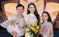 Á hậu sinh năm 2003 vừa đăng quang: Là học trò 10 năm của cặp đôi nổi tiếng, được mẹ ruột trang điểm cho khi đi thi