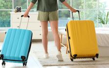 Giới trẻ Hà thành đổ xô đi “nghỉ dưỡng” ở nội đô để tránh nóng