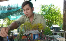 Bỏ phố về quê làm mô hình nhà miền Tây, thu gần nửa tỉ mỗi năm