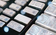 Giá bạc vượt 61 USD/ounce, chuyên gia dự báo 'thời của bạc' sắp tới