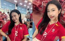 Doãn Hải My đeo túi hàng hiệu, bế con đến khách sạn gặp Văn Hậu, visual "cam thường" có còn xinh đẹp như ảnh tự đăng?