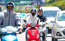 Miền Bắc, miền Trung nắng nóng như đổ lửa