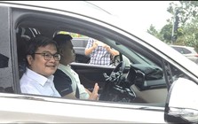 Phó Chủ tịch Hà Nội trải nghiệm ô tô tự lái