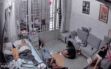 Sự cố đáng sợ trong phòng khách: Người trong cuộc lên tiếng cảnh báo