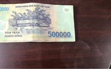 Thầy Hiệu phó SN 1966 giao nộp 4.500.000 đồng nhờ công an xác minh nguồn gốc, Trần Văn Tình SN 1993 chủ động tới trình báo
