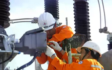 Điều gì giúp EVN lãi hơn 20.800 tỷ đồng sau nửa năm?