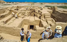 Phát hiện lăng mộ bí ẩn 600 năm tuổi gần như nguyên vẹn tại Peru