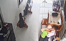 Thông tin mới vụ nam sinh lớp 7 siết cổ, đánh người thân