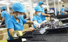 Ngân hàng nhiều tiền, sao doanh nghiệp nhỏ và vừa khó tiếp cận?