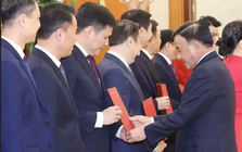 Thông tin về 6 Ủy viên Trung ương, Ủy viên dự khuyết Trung ương Đảng vừa nhận nhiệm vụ mới