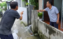Hà Nội: Đâm hàng xóm tử vong vì bị chửi, dọa đánh nếu 'để nước chảy sang nhà'