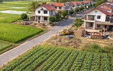 Chuyển đất nông nghiệp sang đất ở phải phù hợp quy hoạch nào?