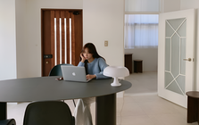 Từng phải làm 3 công việc để trả tiền trọ, nữ sinh viên chuyển sang ở khách sạn, tiết kiệm được hơn 219 triệu đồng