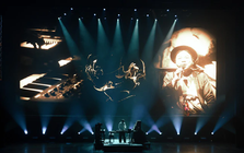 "LỐI CONCERT" của Quốc Trung: Đêm nhạc không MC, nơi di sản báu vật và âm nhạc điện tử cất lời