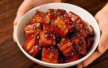 Tôi đã nấu món thịt kho tàu suốt 20 năm, và giờ mới nhận ra mình đã bỏ sót một bước quan trọng!