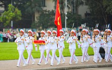 Nghìn người đến Quảng trường Ba Đình từ 4h dự Lễ Thượng cờ ngày Quốc Khánh