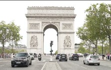 Nợ công Pháp có thể vượt 120% GDP vào năm 2027