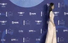 Thu nhập của nữ ca sĩ số 1 showbiz, bị từ chối 20 cuộc thử giọng vẫn nổi tiếng cả nước