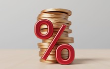 Ngân hàng gộp nợ gốc, nợ lãi, phí phạt thành nợ gốc mới: Tòa nói lãi suất 4,15%/tháng không đúng, phải tính lại