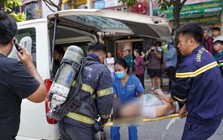 Cháy nhà 4 tầng ở Hà Nội, 5 người mắc kẹt