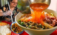 Làng bún ốc giữa Hà Nội từng có thời phải gánh hàng đi bán chui, đến nay người làng vẫn nhận ra nhau qua cách nhể ốc