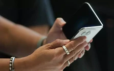 iPhone Duo không có khe lắp SIM: Làm thế nào để giữ được số điện thoại cũ?
