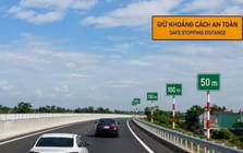 Đưa tình huống giữ khoảng cách an toàn trên cao tốc vào giáo trình đào tạo lái xe