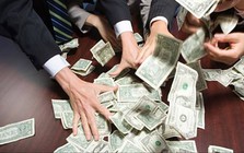 Tự doanh CTCK quay đầu bán ròng phiên cuối tuần, ngược chiều vẫn miệt mài gom VPBank