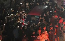 Vụ "bao vây" ô tô để livestream ở Thái Nguyên: Công an mời 2 người làm việc