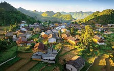 Việt Nam có một “Làng du lịch tốt nhất thế giới” nằm ở độ cao gần 1.500m, khí hậu mát mẻ quanh năm, có lúc xuống thấp nhất dưới 0 độ C