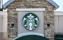 Starbucks bất ngờ tuyên bố đóng vĩnh viễn 250 quán cà phê,  thu hẹp hê thống