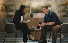 Chiếc điện thoại Samsung trên tay Mark Zuckerberg khiến nhiều người bất ngờ