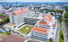 Hàng xóm Việt Nam được Trung Quốc tặng bệnh viện 2.600 tỷ đồng: Rộng 54.000 mét vuông, có sân bay trên nóc nhà