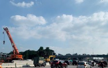 Hà Nội điều chỉnh điểm quay đầu trên đường Cổ Linh để thi công hầm chui