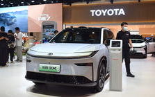Toyota bất ngờ 'đổi bài', cả chuỗi cung ứng ở Nhật Bản rung chuyển: 'Chúng tôi không thể cạnh tranh với người Trung Quốc về giá'