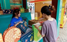 Người Việt chi gần 160 tỷ đồng mua bánh Trung thu online