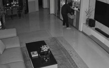 Người phụ nữ trình báo mất 2,4 tỷ đồng cất trong tủ quần áo: Ngỡ ngàng danh tính thủ phạm