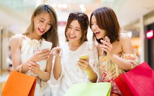 Người Việt ngày càng mạnh tay mua sắm online: Chi gần 292.000 tỷ đồng trong nửa năm, mỗi món trên Shopee tăng 43%, hàng loạt shop nhỏ biến mất
