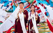 Tại sao người Tây Tạng lại tặng nhau khăn trắng?