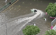 Thái Lan: Một người bị bắt vì lái mô tô nước 'drift' trên đường phố Bangkok