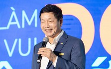 Sau màn hát “Tái sinh” của ông Trương Gia Bình, mỗi tháng FPT có thêm 6.000 cổ đông mới, sân vận động lớn nhất thế giới và Mỹ Đình cộng lại không đủ sức chứa
