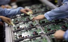 Một công ty ngoại lạ mặt vừa xuất hiện tại Việt Nam, chuẩn bị làm 17 triệu linh kiện điện tử mỗi năm