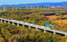 Hàng xóm Việt Nam chính thức vận hành tuyến đường sắt cao tốc dài 318 km: chạy qua vùng đất đóng băng vĩnh cửu, chịu lạnh tới -40°C