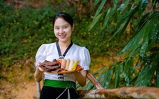 Trước khi biến mất khỏi MXH, Huyền Huho từng đứng sau hệ sinh thái 'khủng': Bán thịt trâu gác bếp, dầu gội, đồ ăn vặt… thu 60 tỷ đồng/năm