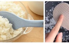 Vì sao muôi xới cơm thường có nhiều hạt tròn nổi trên bề mặt?