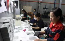 Voucher hỗ trợ doanh nghiệp: Cách làm mới nhưng đừng thêm thủ tục