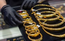 Giá vàng bạc 30/9 tại Phú Quý, SJC, DOJI, BTMC tăng vọt sau một đêm!